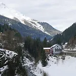 Alpesi faház Am Arlberg By Interhome Strengen